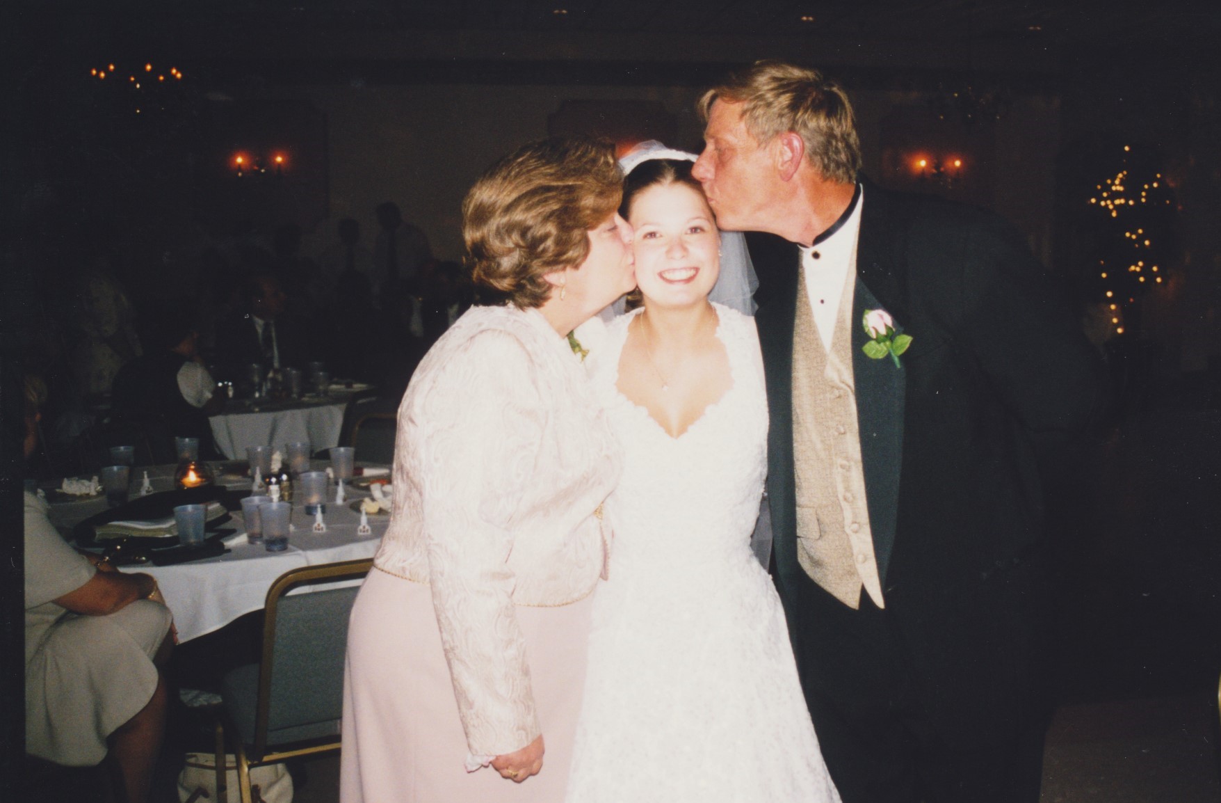 Daughter Meghann's Wedding August 15 1998.jpg
